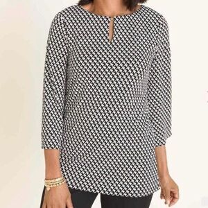 Chico's Black/White/Tan Print 3/4 Sleeve Blouse Shirt Top Size 1P or Medium Pet.